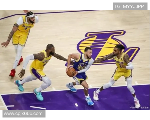 湖人对阵热火精彩瞬间高清图片回顾篮球盛宴的激情与荣耀