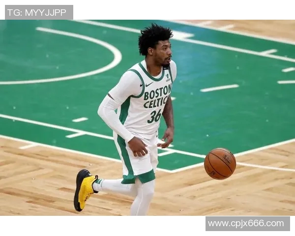 马库斯斯马特的篮球之路与领导力：如何影响球队和年轻球员成长